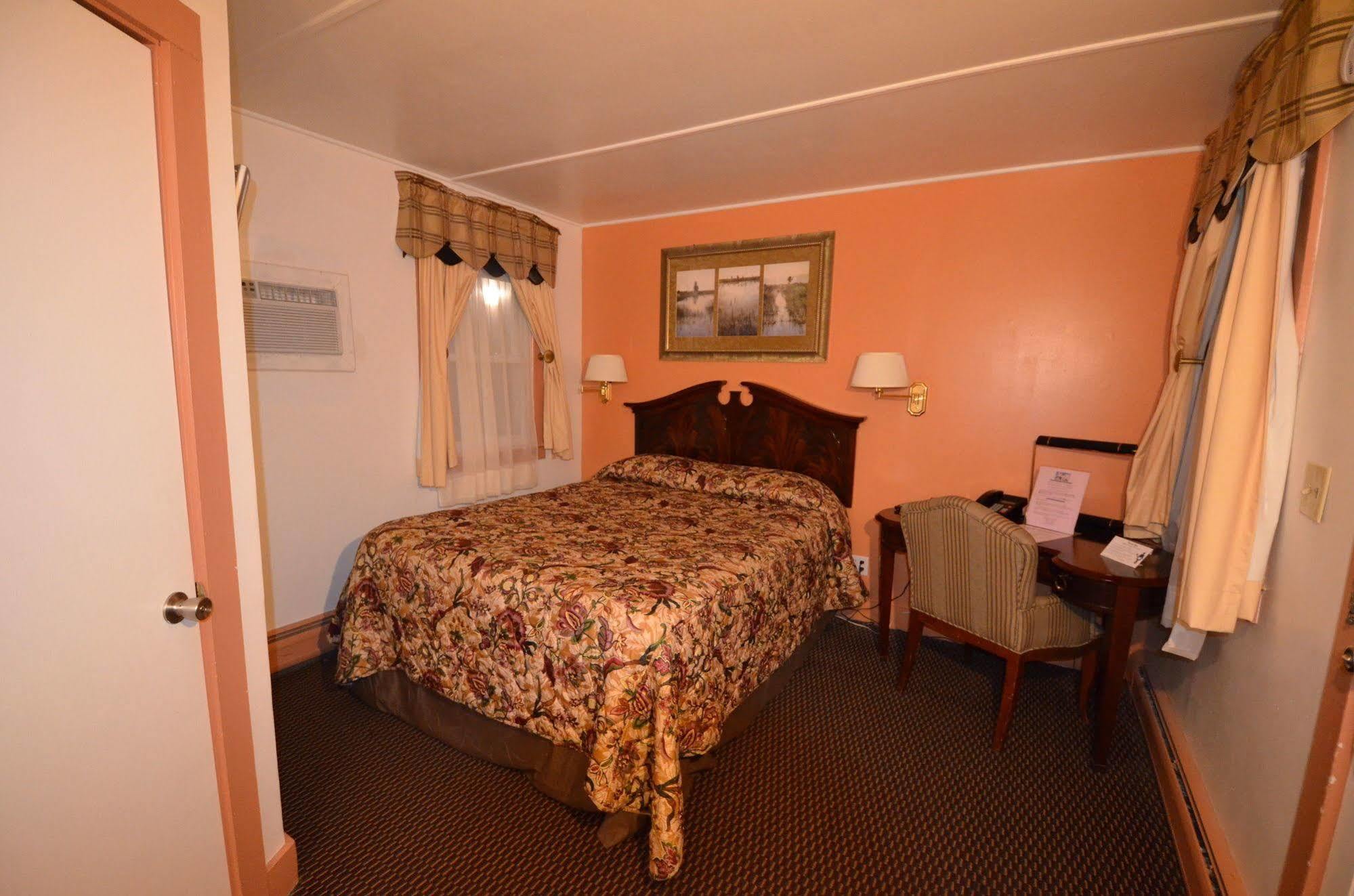 Williamstown Motel Экстерьер фото