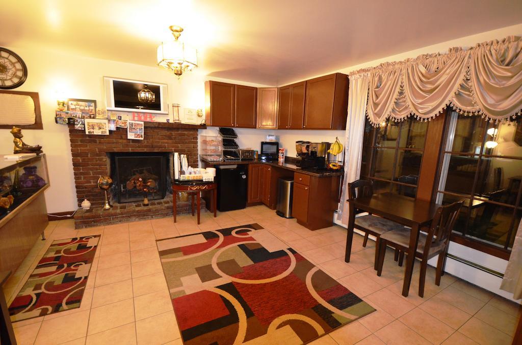 Williamstown Motel Экстерьер фото